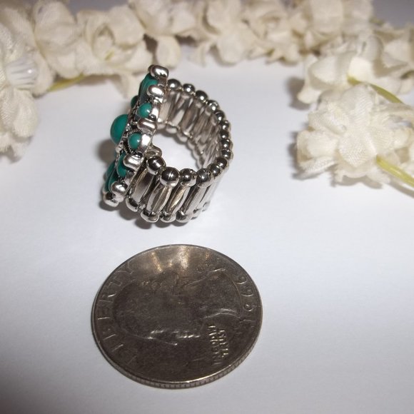 Teal Green and Silver Ring Adjustable Size Stretch Band Southwestern Style A945 - Picture 3 of 5
